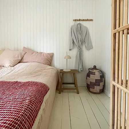 別荘 Unpretentious Idyll On Nature-rich Sjaellands Odde