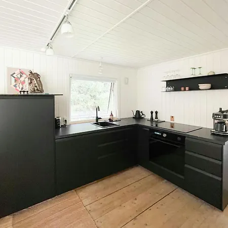 Feriehus Unpretentious Idyll On Nature-rich Sjaellands Odde *